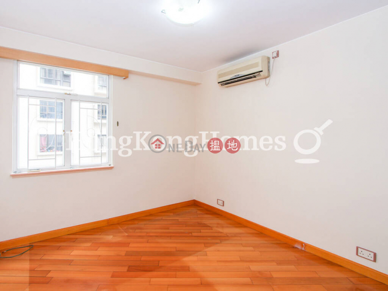 3 Bedroom Family Unit at Wing Cheung Court | For Sale | Wing Cheung Court 穎章大廈 Sales Listings