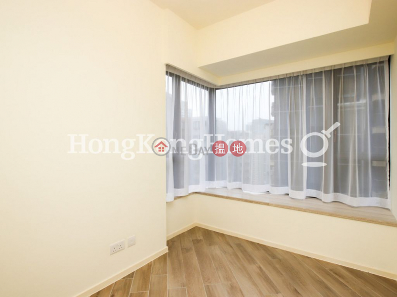 Property Search Hong Kong | OneDay | Residential | Rental Listings | 3 Bedroom Family Unit for Rent at Fleur Pavilia