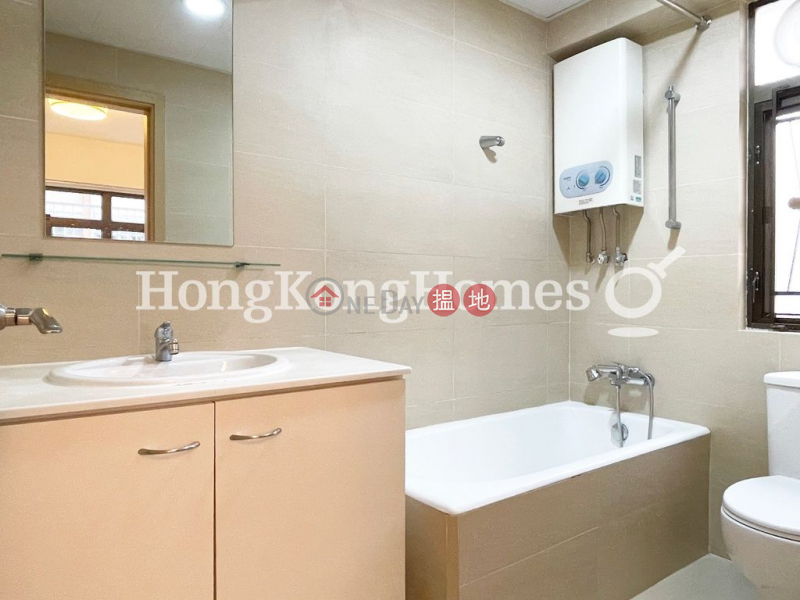 Property Search Hong Kong | OneDay | Residential Rental Listings | 3 Bedroom Family Unit for Rent at Perth Apartments