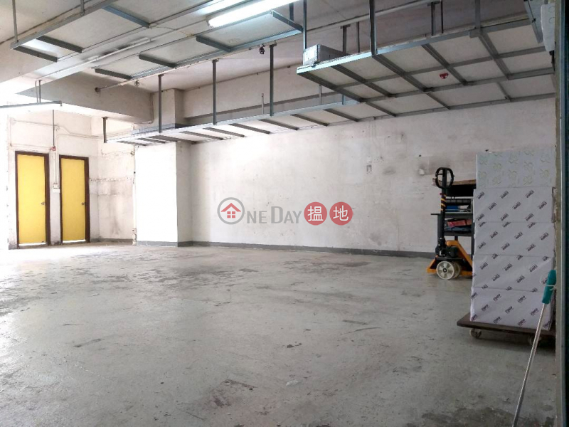 Kwai Chung Hengya Center High-quality industrial building, beautiful lobby, pure warehouse, internal toilet, ready-to-use | Trans Asia Centre 恆亞中心 Rental Listings
