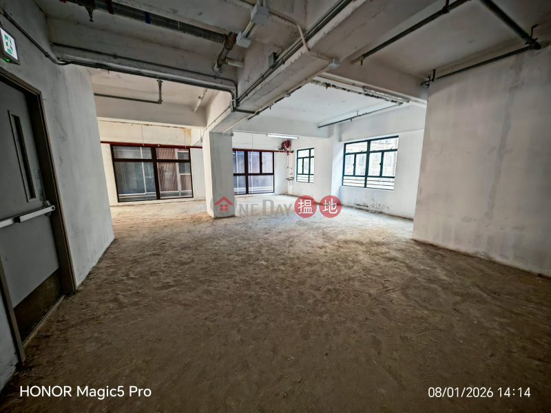 HK$ 68,000/ 月|創匯廣場|觀塘區|官塘中心點 全層出租 醫療 保險 教學 運動