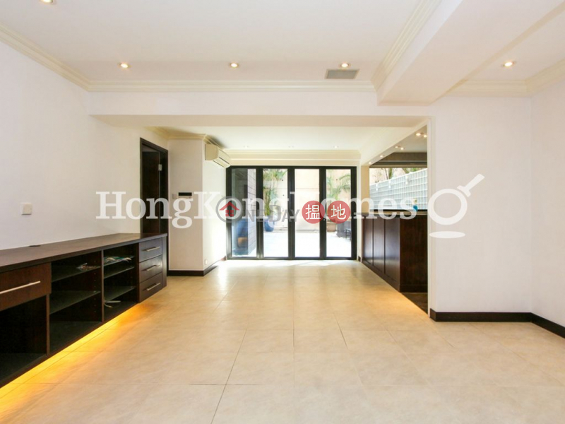 3 Bedroom Family Unit for Rent at Pine Gardens 11 Broom Road | Wan Chai District Hong Kong | Rental | HK$ 66,000/ month