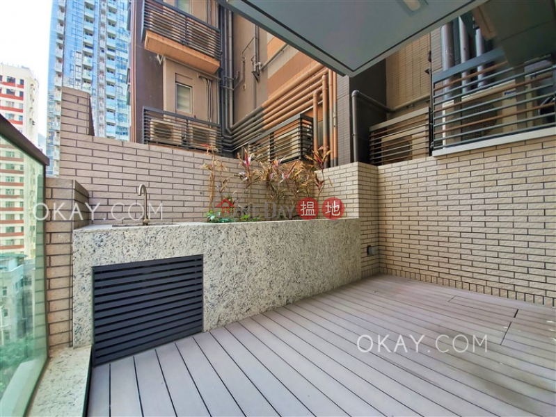 HK$ 27,000/ month | Townplace | Western District | Lovely 1 bedroom with balcony | Rental