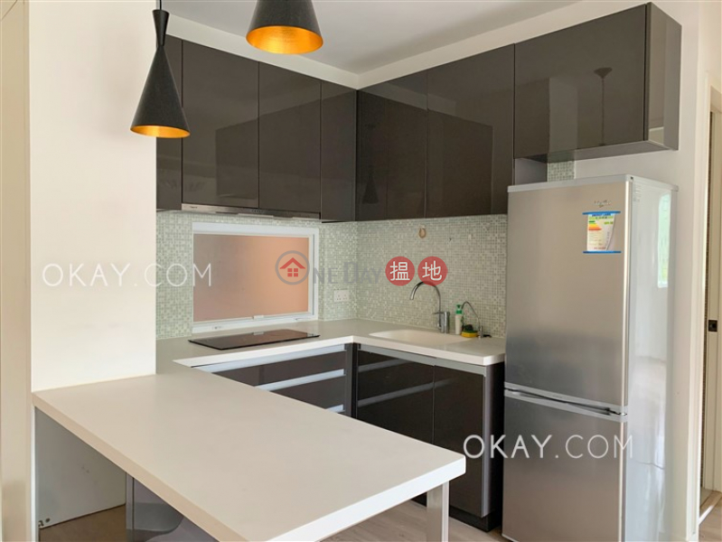 Cozy 2 bedroom with parking | Rental 5 Chun Fai Road | Wan Chai District Hong Kong, Rental HK$ 28,000/ month