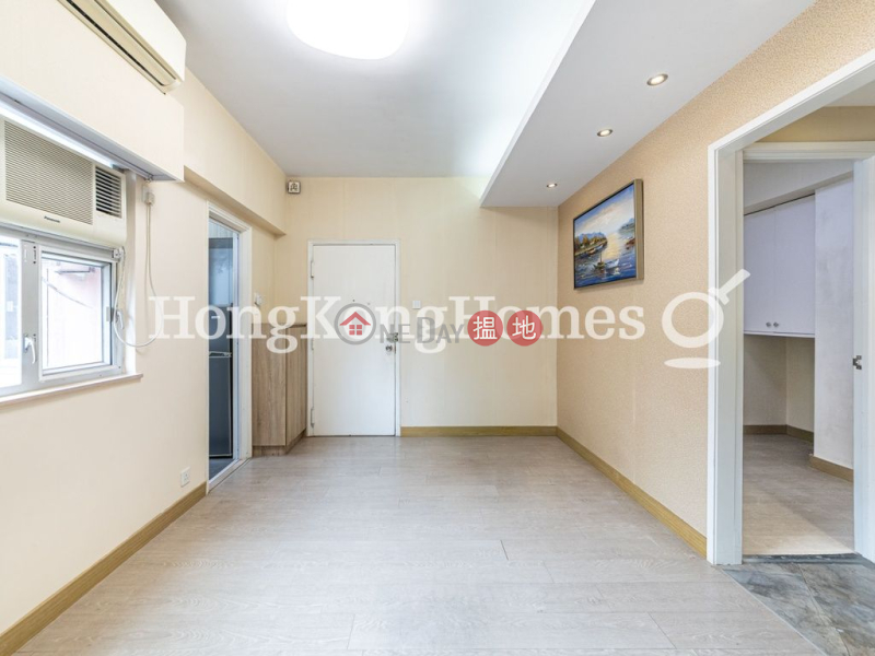 Property Search Hong Kong | OneDay | Residential | Rental Listings, 3 Bedroom Family Unit for Rent at Capital Building
