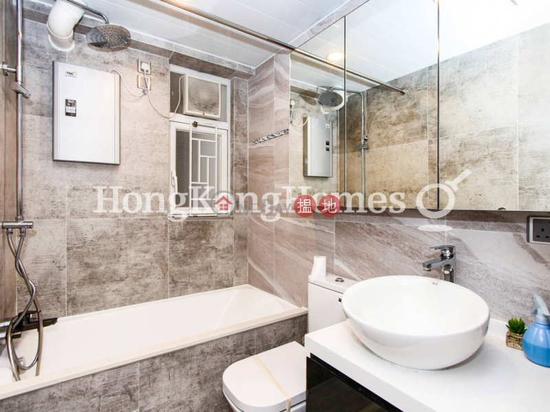 HK$ 12.18M | Hing Hon Building Western District, 3 Bedroom Family Unit at Hing Hon Building | For Sale