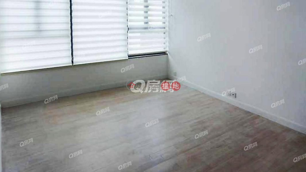 Property Search Hong Kong | OneDay | Residential | Sales Listings, King\'s Park Villa Block 1 | 3 bedroom High Floor Flat for Sale