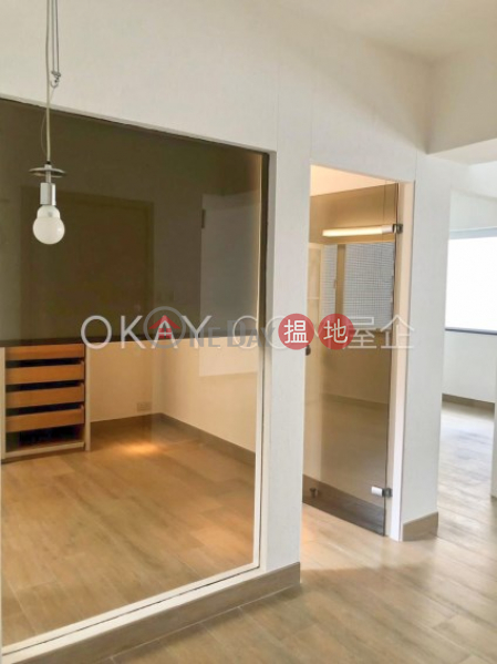 Lovely 2 bedroom on high floor | Rental, Carlos Court 嘉樂園 Rental Listings | Western District (OKAY-R1379)