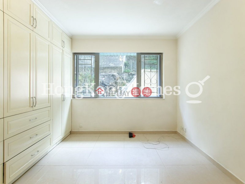 HK$ 35,000/ month Block 19-24 Baguio Villa, Western District, 3 Bedroom Family Unit for Rent at Block 19-24 Baguio Villa