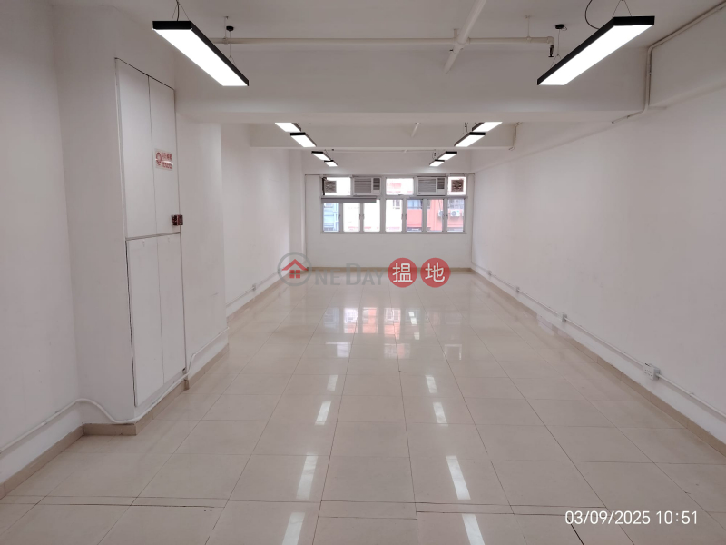 WORK SHOP, New City Centre 新城工商中心 Rental Listings | Kwun Tong District (GARYC-5509900148)
