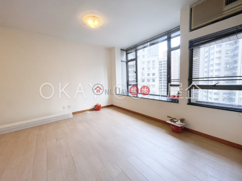 Property Search Hong Kong | OneDay | Residential Rental Listings Intimate 2 bedroom in Sheung Wan | Rental