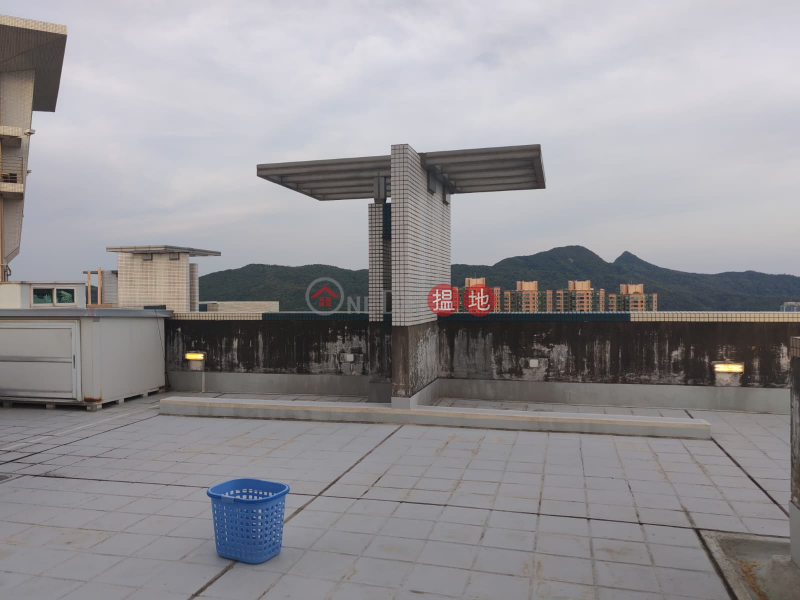 安居工商 何生 罕有相連特色單位 連天台1唐德街 | 西貢|香港|出售|HK$ 2,196萬