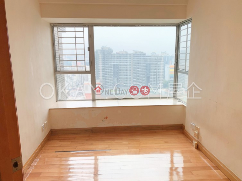 HK$ 25.8M The Waterfront Phase 1 Tower 2 Yau Tsim Mong, Lovely 3 bedroom in Kowloon Station | For Sale