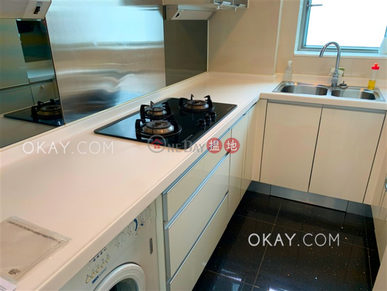 HK$ 28,500/ month Sausalito Tower 5 | Ma On Shan, Elegant 3 bed on high floor with sea views & balcony | Rental