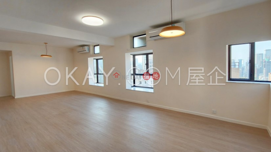 Rare penthouse with rooftop & parking | Rental | Ming\'s Court 名仕閣 Rental Listings