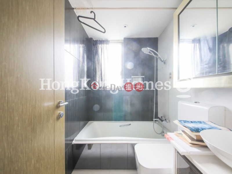 3 Bedroom Family Unit for Rent at Centre Point | Centre Point 尚賢居 Rental Listings
