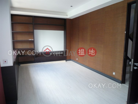 Beautiful house with rooftop & parking | For Sale | The Hazelton 榛園 _0