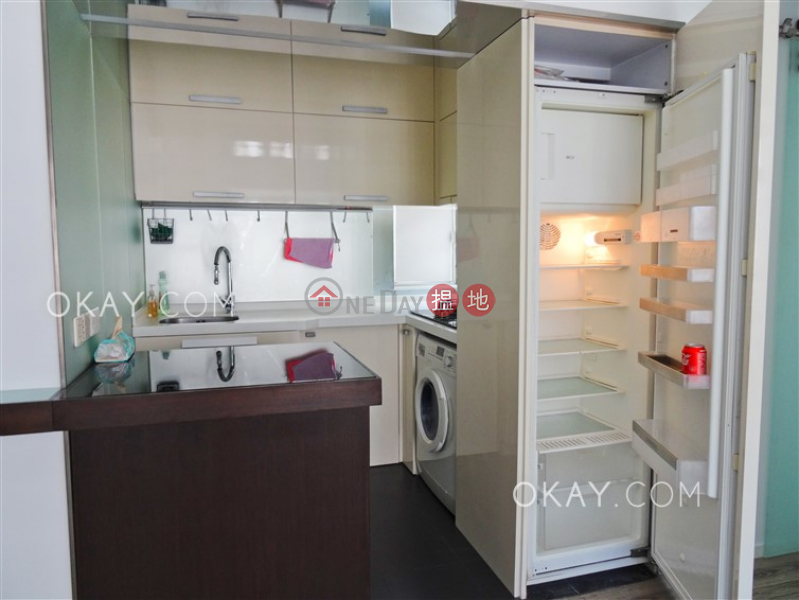 HK$ 26,000/ month, Manrich Court | Wan Chai District, Cozy 2 bedroom in Wan Chai | Rental