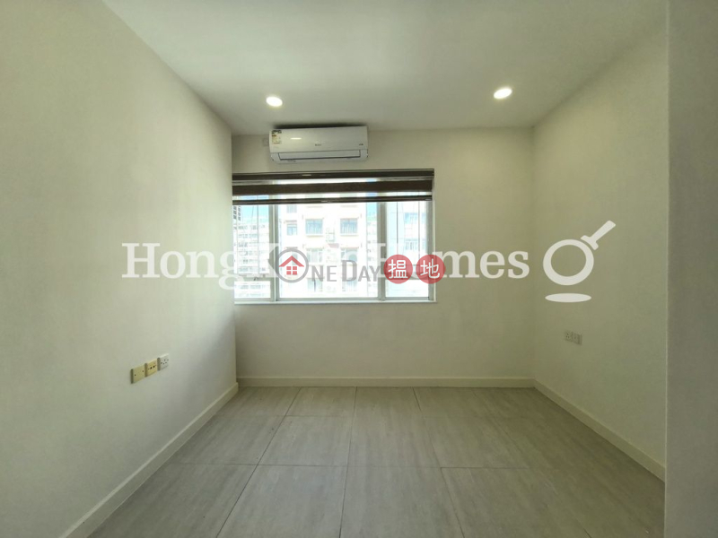 3 Bedroom Family Unit for Rent at 34F-G Braga Circuit 34F-G Braga Circuit | Yau Tsim Mong Hong Kong Rental HK$ 52,000/ month