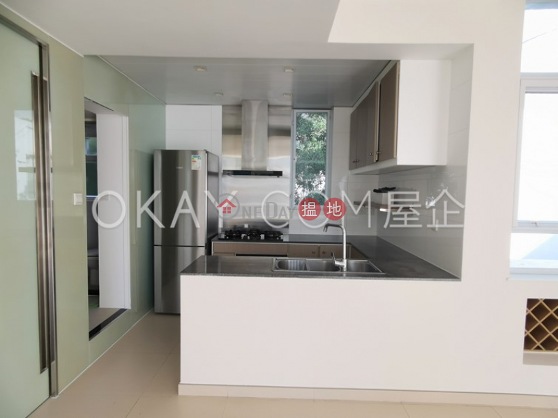 Luxurious 3 bedroom on high floor with parking | Rental | Country Villa 翠谷別墅 Rental Listings