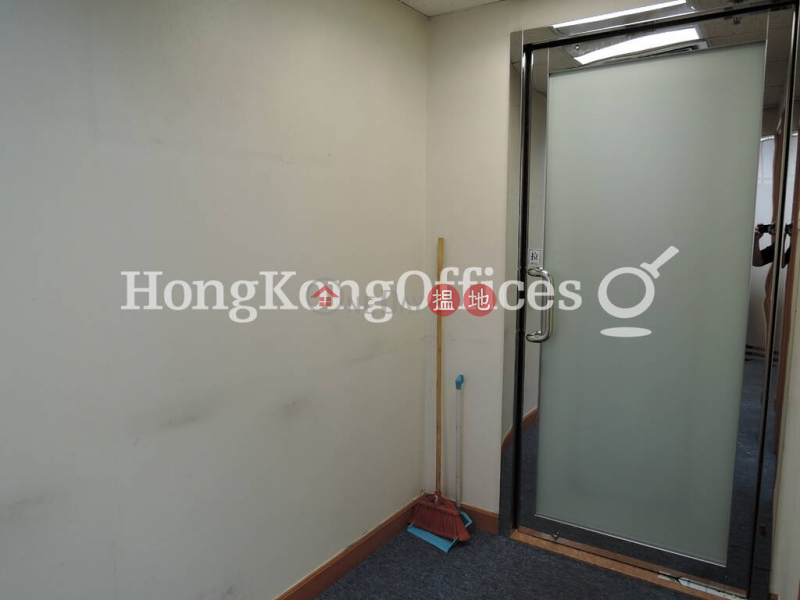 Property Search Hong Kong | OneDay | Office / Commercial Property | Rental Listings | Office Unit for Rent at Yat Chau Building