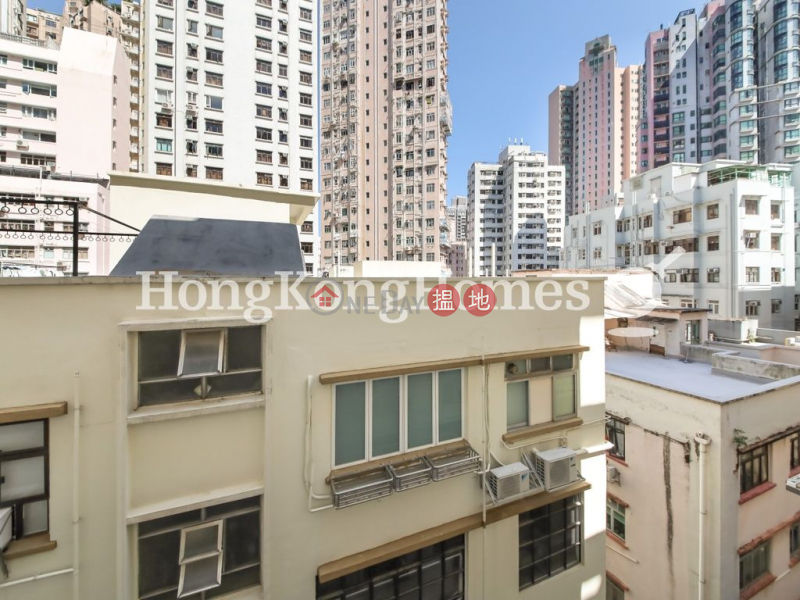 Property Search Hong Kong | OneDay | Residential | Rental Listings | 3 Bedroom Family Unit for Rent at Carol Mansion