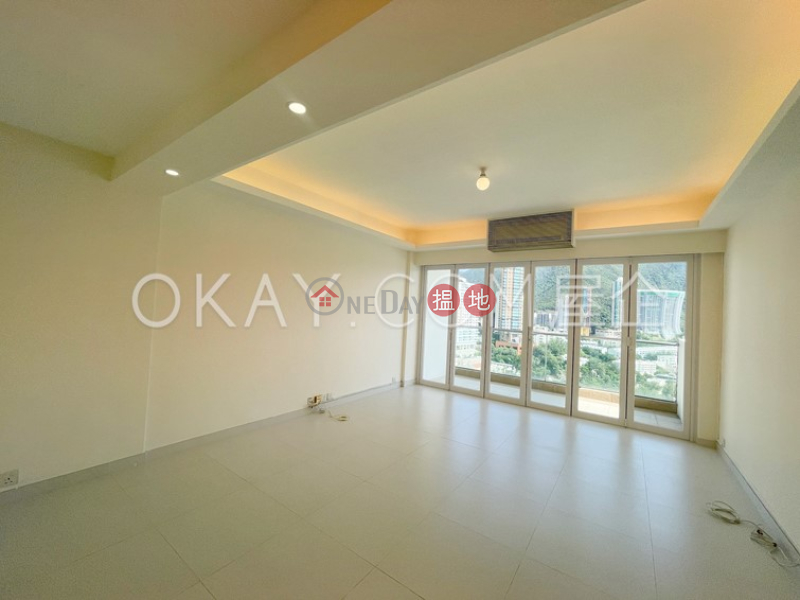 HK$ 70M, Repulse Bay Garden, Southern District Efficient 3 bedroom with balcony & parking | For Sale