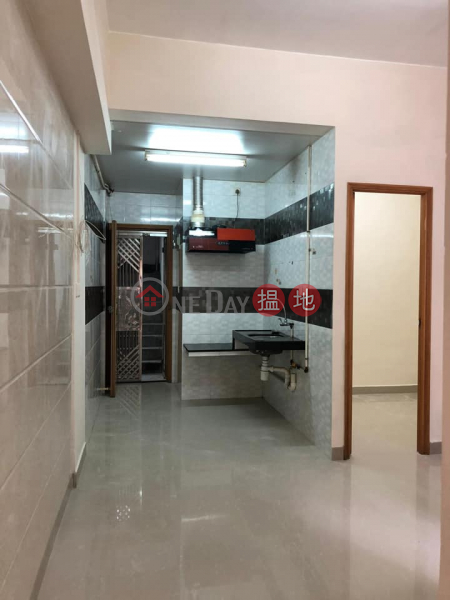 HK$ 7,800/ month, 152 Tai Nan Street, Cheung Sha Wan | 2Bedroom-360 sq.ft- No commission