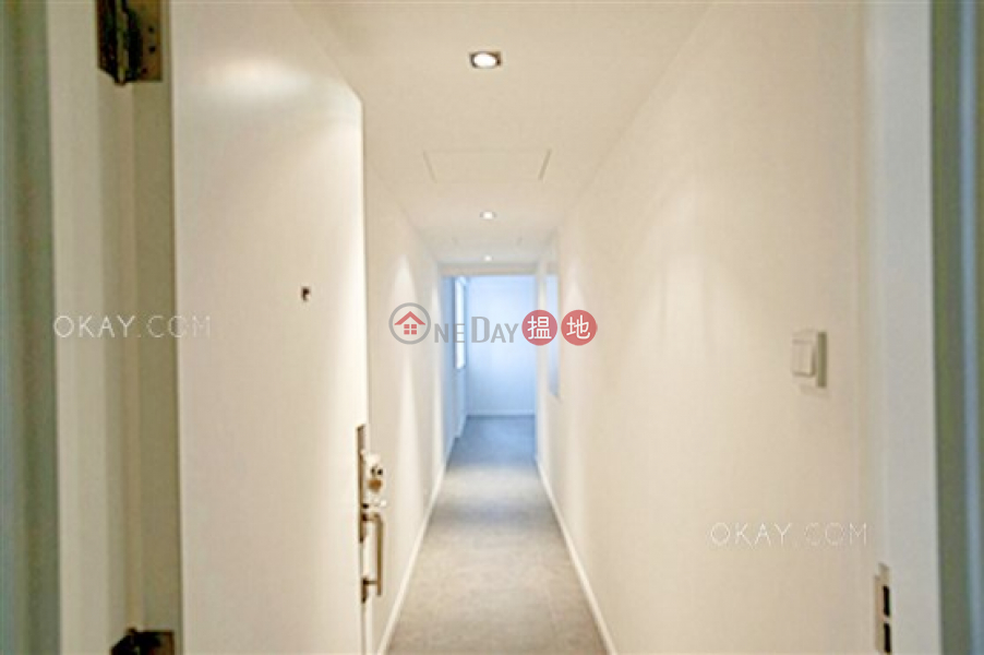 HK$ 28,000/ month, Caineway Mansion Western District Nicely kept 2 bedroom in Mid-levels West | Rental