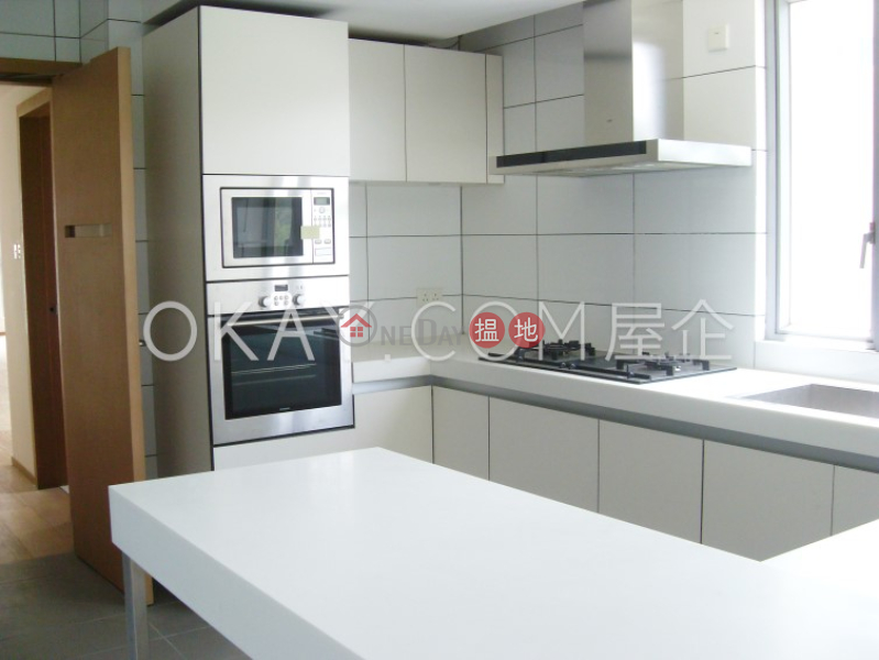 Lovely 4 bedroom with balcony & parking | Rental | Block A-B Carmina Place 嘉名苑 A-B座 Rental Listings