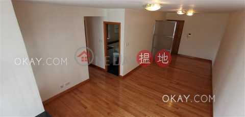 Lovely 2 bedroom in Sheung Wan | Rental, Hollywood Terrace 荷李活華庭 | Central District (OKAY-R101921)_0