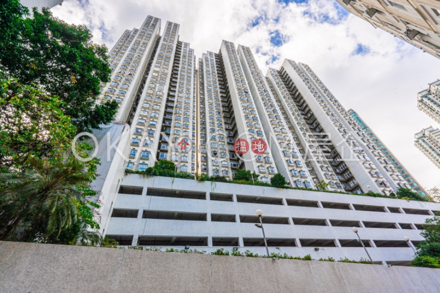 HK$ 28,000/ month | Academic Terrace Block 1, Western District Elegant 1 bedroom with terrace | Rental