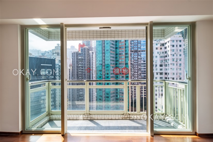 HK$ 56,000/ month Centrestage, Central District, Lovely 3 bedroom on high floor with balcony & parking | Rental