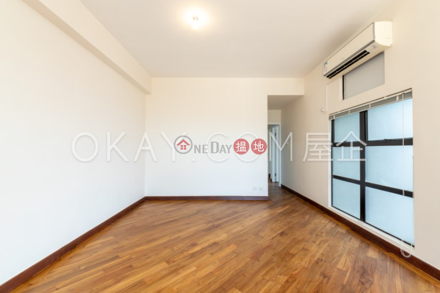 Beautiful 3 bedroom on high floor with terrace | Rental | Scenecliff 承德山莊 Rental Listings