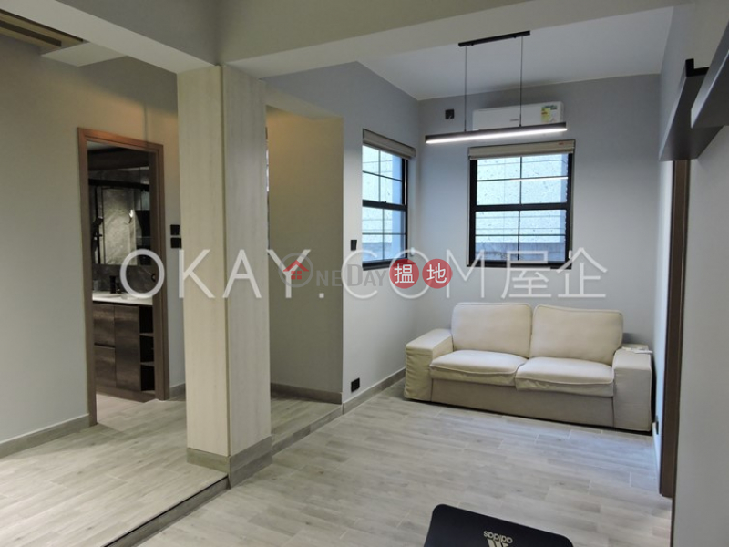 Property Search Hong Kong | OneDay | Residential Sales Listings | Nicely kept 2 bedroom on high floor with rooftop | For Sale