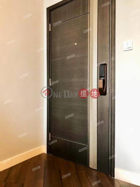 Property Search Hong Kong | OneDay | Residential, Rental Listings South Horizons Phase 2, Yee King Court Block 8 | 3 bedroom Mid Floor Flat for Rent