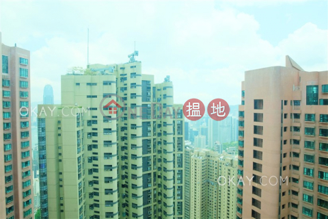 Lovely 2 bedroom on high floor with harbour views | Rental | Hillsborough Court 曉峰閣 _0