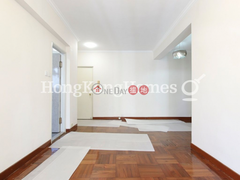 3 Bedroom Family Unit for Rent at Hing Hon Building 63B-F Bonham Road | Western District | Hong Kong | Rental | HK$ 23,000/ month