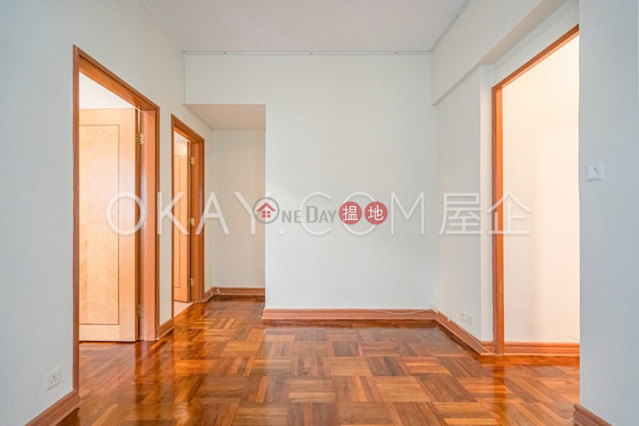 Luxurious 3 bedroom with balcony & parking | Rental | Robinson Mansion 羅便臣大廈 Rental Listings