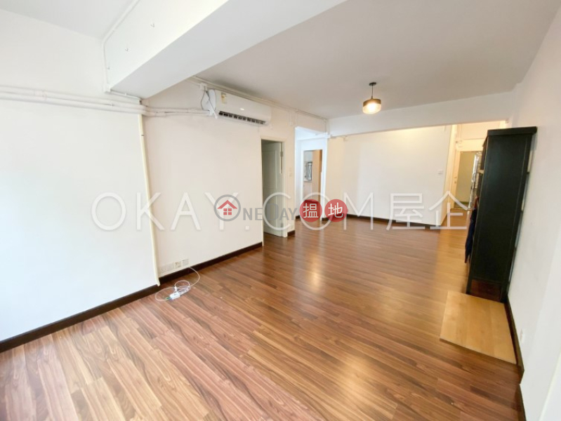Property Search Hong Kong | OneDay | Residential | Rental Listings Intimate 3 bedroom with balcony | Rental