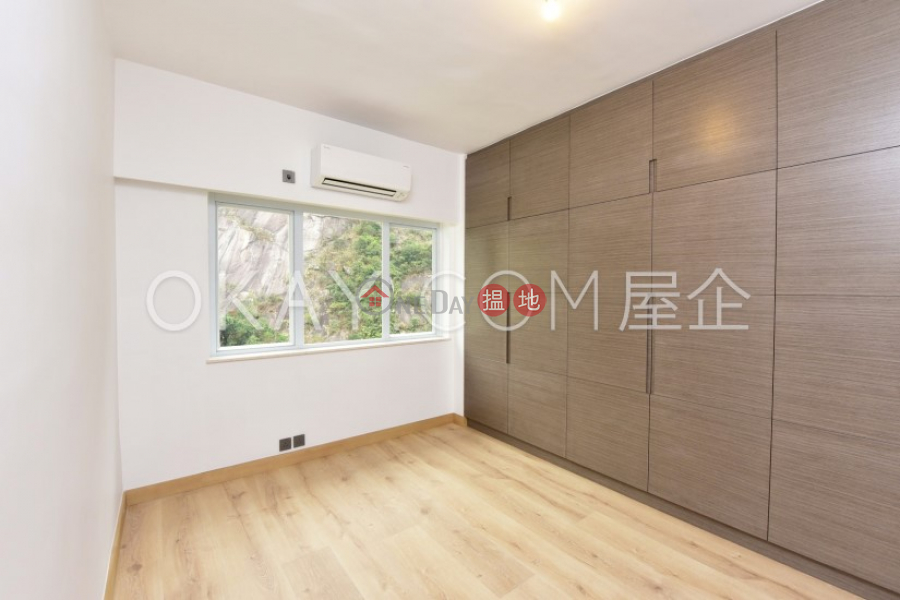 HK$ 90,000/ month | Pearl Gardens Western District, Efficient 4 bed on high floor with balcony & parking | Rental