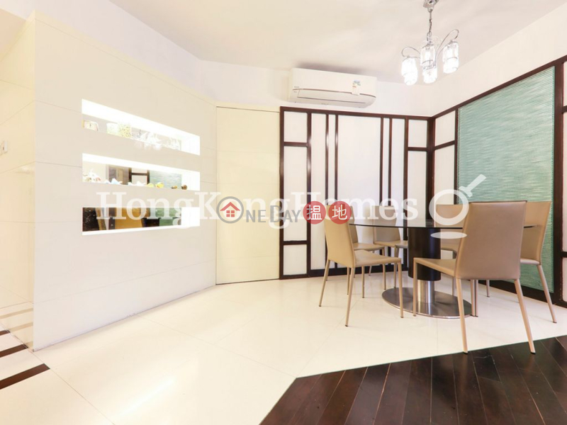 3 Bedroom Family Unit at The Waterfront Phase 1 Tower 1 | For Sale, 1 Austin Road West | Yau Tsim Mong, Hong Kong | Sales HK$ 24M