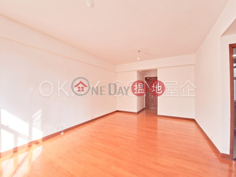 Charming 3 bedroom with parking | Rental, Lee Hang Court 利恆閣 | Wan Chai District (OKAY-R216019)_0