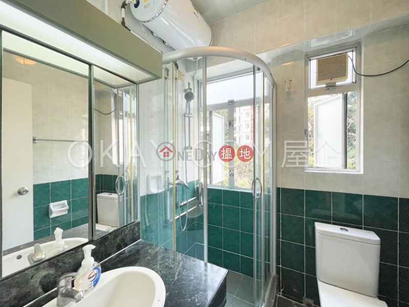 HK$ 28,000/ month | Tse Land Mansion Western District, Intimate 2 bedroom on high floor | Rental