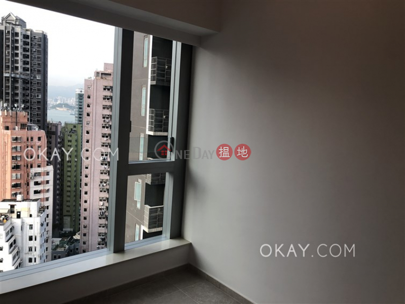 HK$ 27,000/ month Resiglow Pokfulam | Western District Tasteful 1 bedroom with balcony | Rental