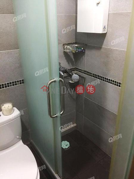 HK$ 20,000/ month Fortune Villa, Western District Fortune Villa | 2 bedroom Low Floor Flat for Rent