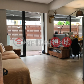 3 Bedroom Family Flat for Sale in Tai Hang | 15-16 Li Kwan Avenue 利群道15-16號 _0