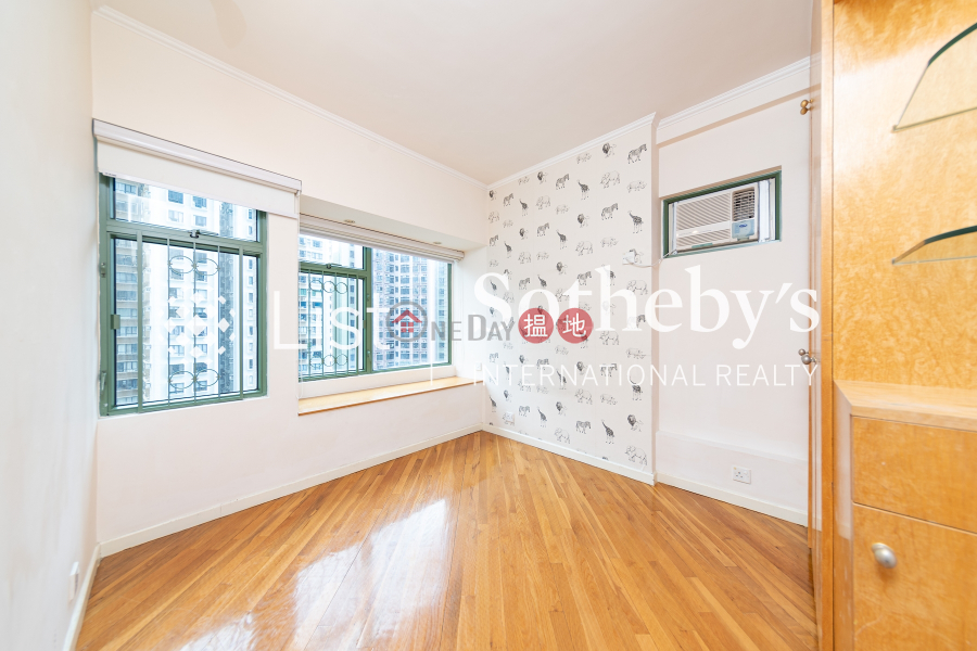 Property for Rent at Robinson Place with 2 Bedrooms, 70 Robinson Road | Western District Hong Kong | Rental HK$ 40,000/ month