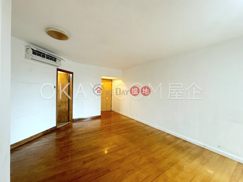 3房2廁,星級會所漾日居1期2座出售單位|漾日居1期2座(The Waterfront Phase 1 Tower 2)出售樓盤 (OKAY-S139354)