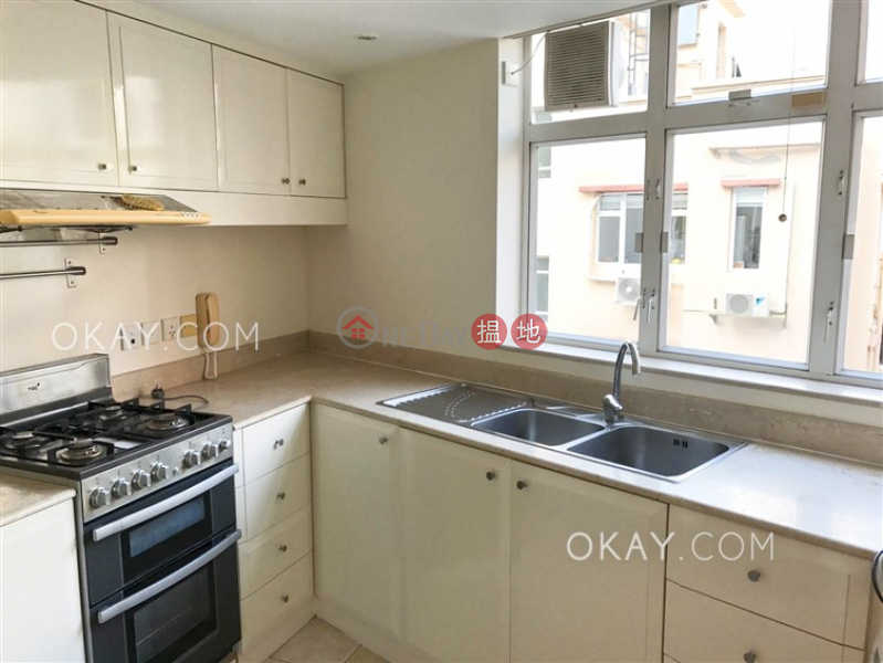 Property Search Hong Kong | OneDay | Residential | Rental Listings Charming 2 bedroom on high floor with balcony | Rental